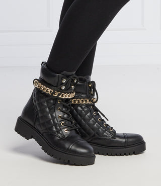 GUESS boots