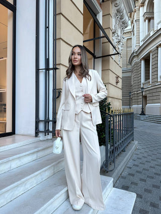 Brandhouse.lv kostīms 3in1