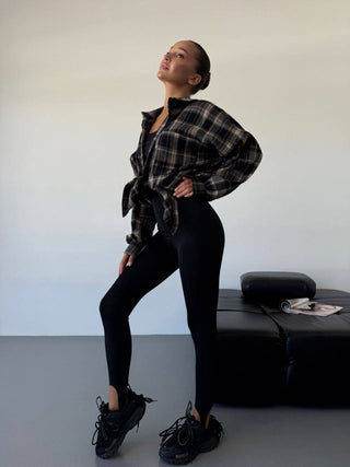 Brandhouse.lv siltie melnie legingi