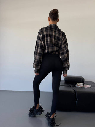 Brandhouse.lv siltie melnie legingi