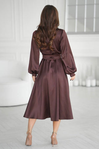 BRANDHOUSE.LV luks satīna kleita