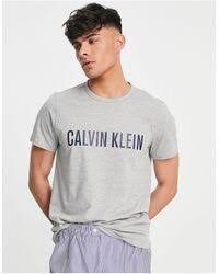 Calvin Klein t-shirt