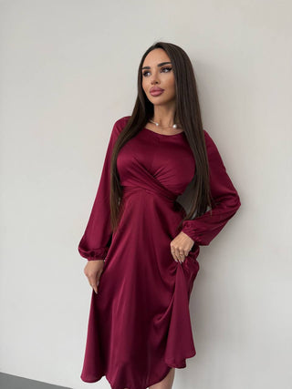 BRANDHOUSE.LV kleita